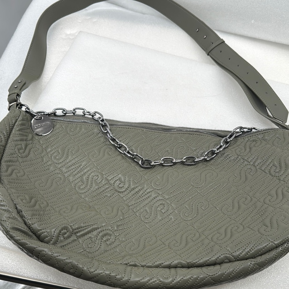 Sleek Olive Green Shoulder Bag
